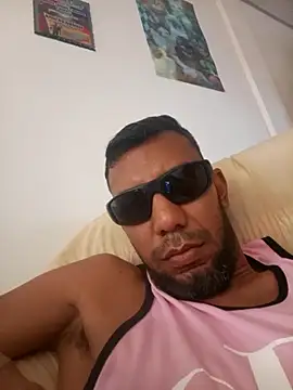 UnreadyChutzpa 现场XXX聊天