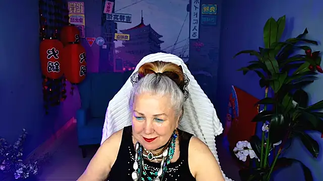 LilaMaharani's Live XXX Chat