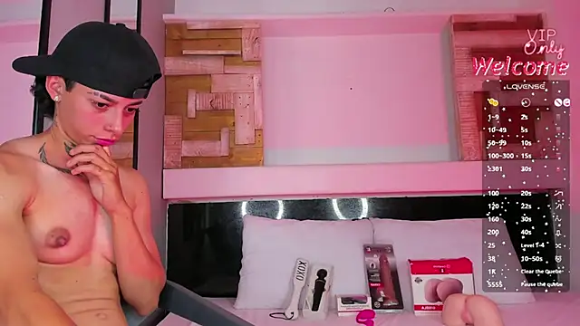 Chat XXX en directo de AmberAdams_