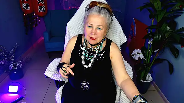 LilaMaharani's Live XXX Chat