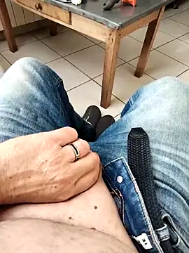 Corref Live XXX-Chat