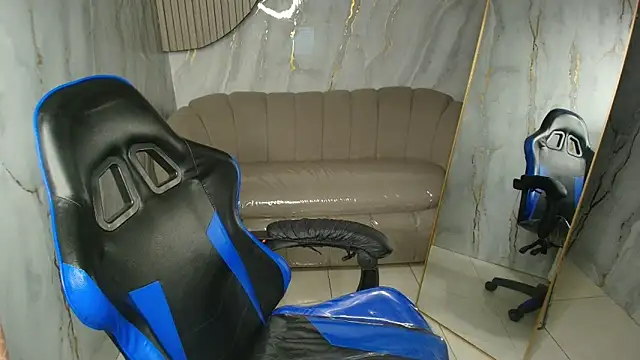 martina1_r: онлайн-секс-чат