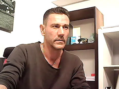 mastercharisma35 live XXX chat