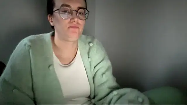 SofiaTease: онлайн-секс-чат