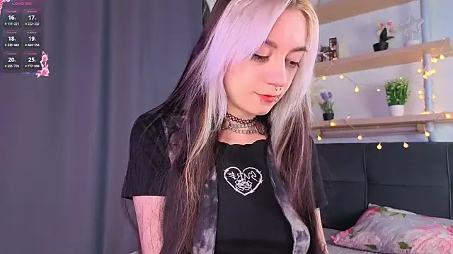 TristaRoht's Live XXX Chat