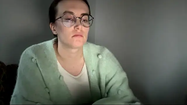 SofiaTease 即時 XXX 聊天