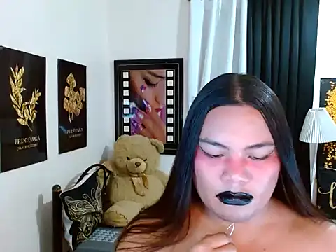 TSbrianaHugeCock's Webcam Show