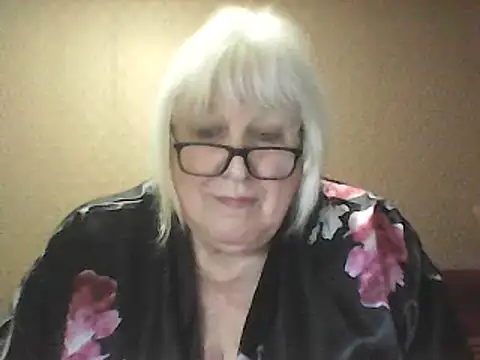 Chat +18 de Alexia64231 ao vivo