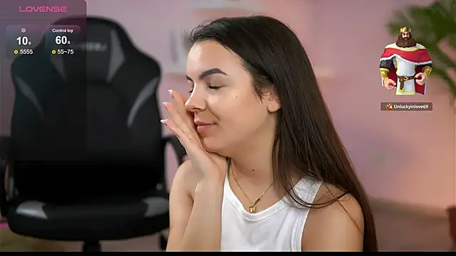 PeachyyFantasy Chat XXX live