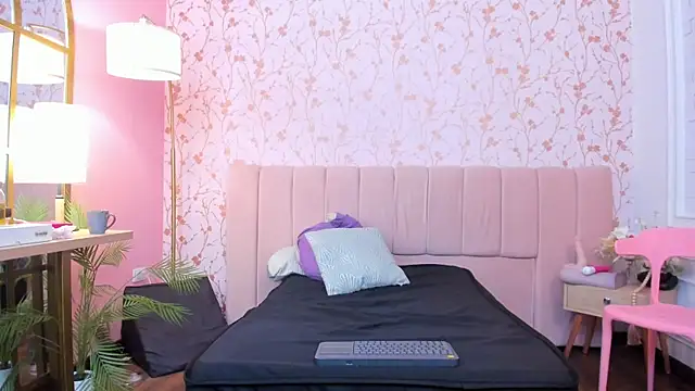 taylor_bennet লাইভ XXX চ্যাট