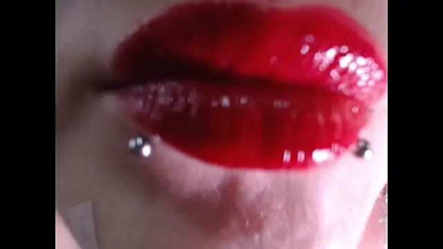 kitty22_ Adlı Modelin Canlı XXX Sohbeti