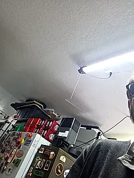 theclubist111 webkamerás műsora