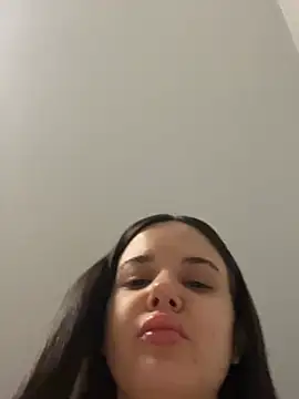 caressyourself's Live XXX Chat