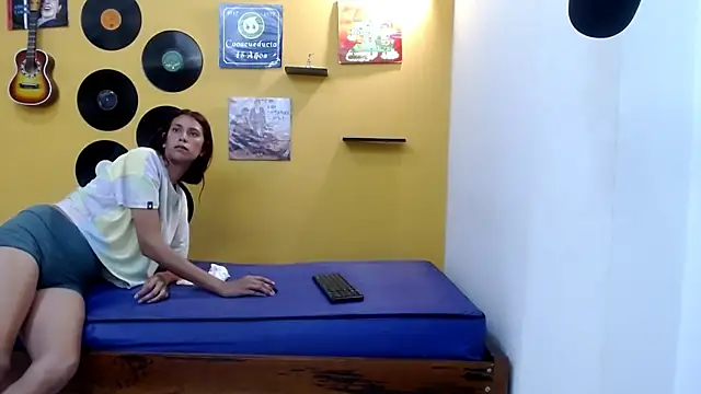 Chatroom XXX en direct de skinnyverus18