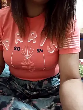 Tanha18 Live XXX Chat