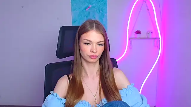 Chat +18 de Lina_Loveuu ao vivo