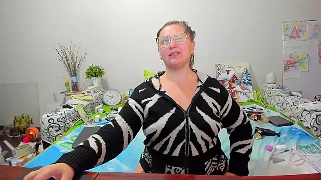 IamYourNarcotic Adlı Modelin Canlı XXX Sohbeti