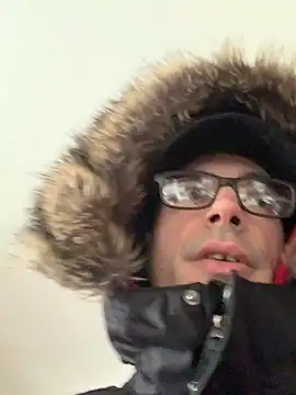 hailzeffn 现场XXX聊天