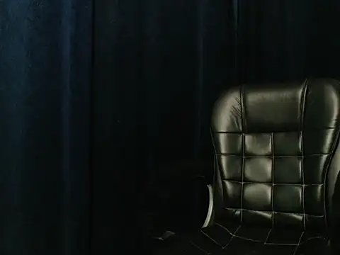 Yashi Chat XXX in diretta