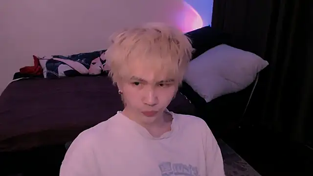 rennnutsのライブXXXチャット