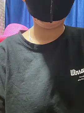 Chat +18 de True_Love009 ao vivo