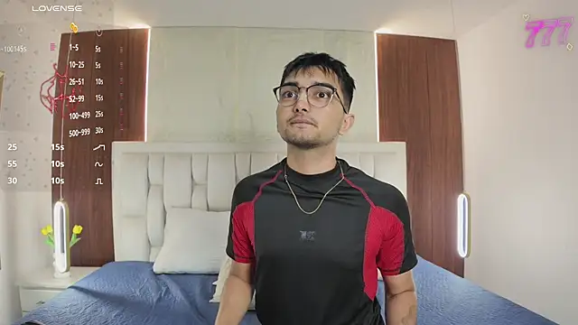 Archie_77のライブXXXチャット