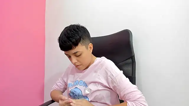 دردشة ariloe_quintero الجنسية المباشرة