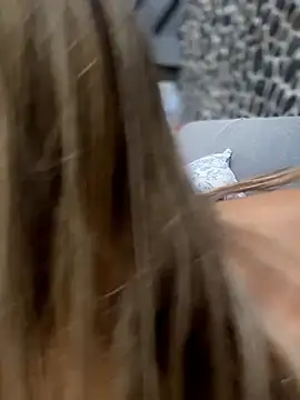 SweetTroubleXXX: απευθείας συνομιλία ΧΧΧ