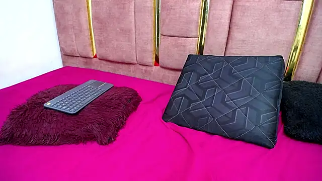 دردشة CHLOESHOW الجنسية ا لمباشرة