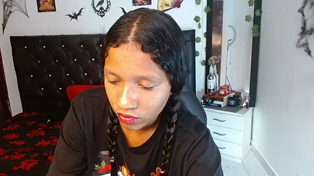 دردشة Luna_Ebony_ الجنسية المباشرة