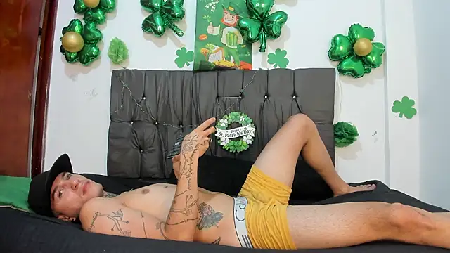 Nicolas_Arrieta26のライブXXXチャット