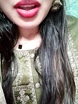 Noor_Darliing Chat XXX in diretta