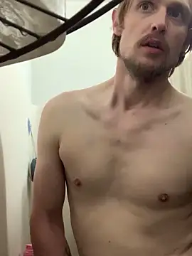 Midwestalpha Live XXX-chat