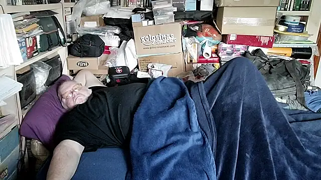 XXX chat uživo modela hadeszeuss2