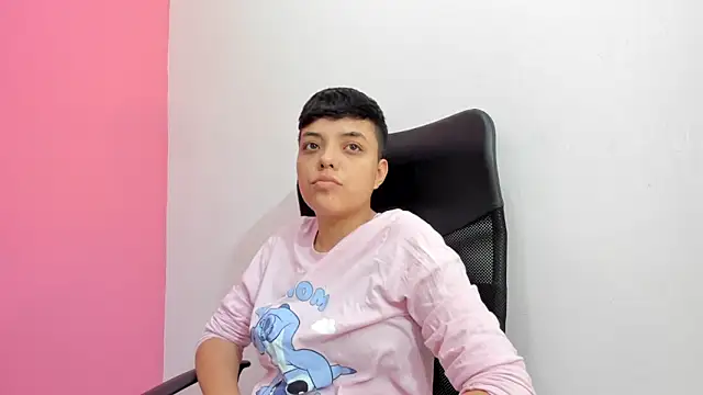 ariloe_quintero – Live XXX-chat