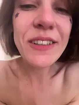 Živý XXX chat Kamorana