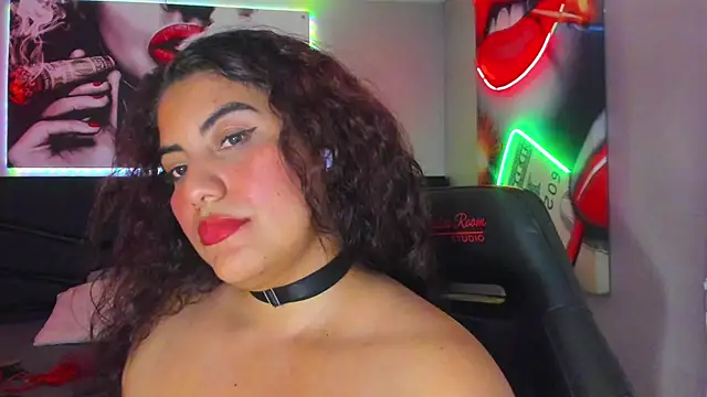 Sara_Bdsm_'s Live XXX Chat