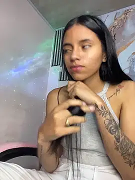 Chat +18 de CELESTE_-EC ao vivo
