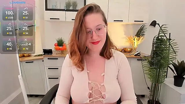 Chat +18 de Charmy_Gracy ao vivo