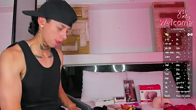 AmberAdams_ Chat XXX in diretta