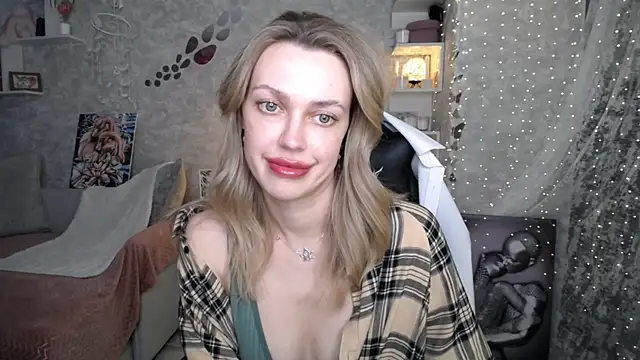 NickyAdamidi Chat XXX live