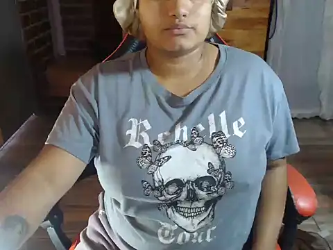 Hilarybunnyy live XXX chat