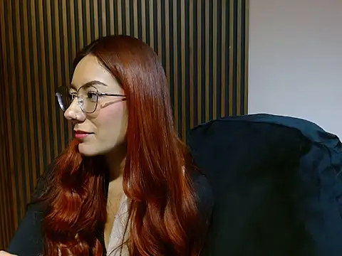 desk__desire Chat XXX live