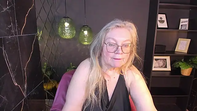 NataliMellow Live XXX-chat