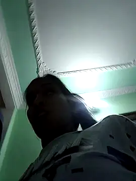 Sexy-Kavya2 Adlı Modelin Canlı XXX Sohbeti