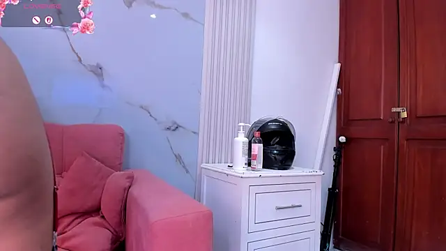 JackAndRosse_ Adlı Modelin Canlı XXX Sohbeti