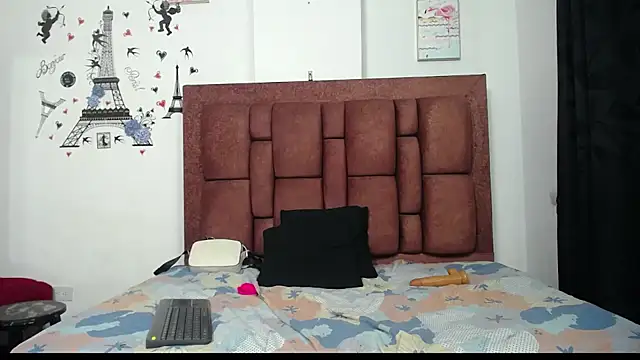 XXX chat uživo modela varascott