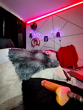 Isis_Hot__のウェブカメラショー