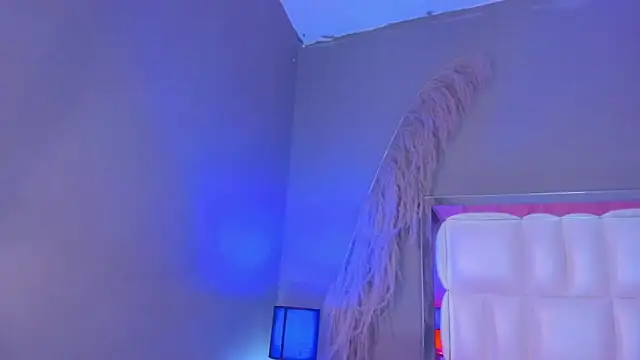 Roger_And_Ramonan Live XXX chat