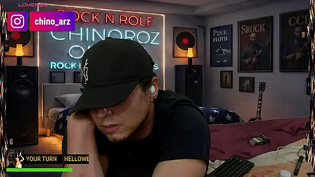 Онлайн чат XXX chino_roz